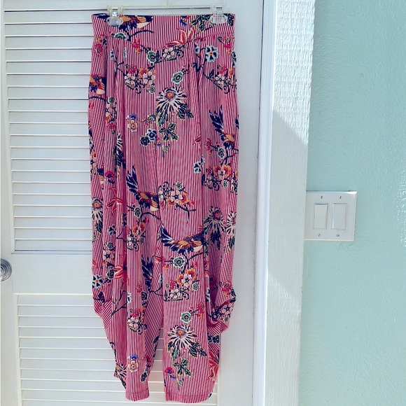 Printed Pull On Pants - Picture 3 of 11